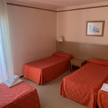 Hotel Vent De Mar-3